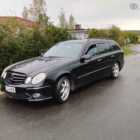 Mercedes-Benz E 320, kuva 1