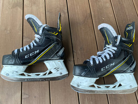 Ccm super tacks as1 luistimet, Jääkiekko ja luistelu, Urheilu ja ulkoilu, Jyväskylä, Tori.fi Ccm super tacks as1 luistimet, Jääkiekko ja luistelu, Urheilu ja ulkoilu, Jyväskylä, Tori.fi