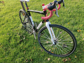 Tunturi cyclocross M/54, Kilpapyörät, Polkupyörät ja pyöräily, Kannus, Tori.fi Tunturi cyclocross M/54, Kilpapyörät, Polkupyörät ja pyöräily, Kannus, Tori.fi