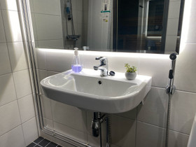 Pesuallas kylpyhuoneeseen, Kylpyhuoneet, WC:t ja saunat, Rakennustarvikkeet ja työkalut, Lahti, Tori.fi Pesuallas kylpyhuoneeseen, Kylpyhuoneet, WC:t ja saunat, Rakennustarvikkeet ja työkalut, Lahti, Tori.fi