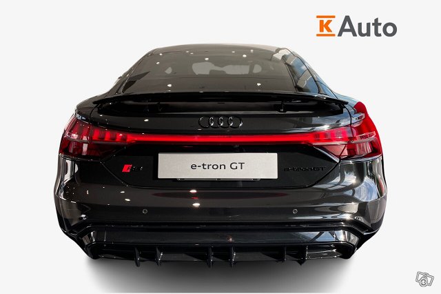 Audi RS E-tron GT 5
