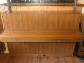 Piano, Pianot, urut ja koskettimet, Musiikki ja soittimet, Kurikka, Tori.fi Piano, Pianot, urut ja koskettimet, Musiikki ja soittimet, Kurikka, Tori.fi