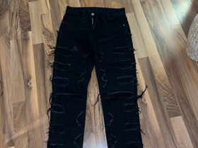 Ripped jeans, Vaatteet ja kengät, Seinäjoki, Tori.fi Ripped jeans, Vaatteet ja kengät, Seinäjoki, Tori.fi