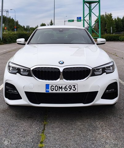 Bmw 330 5