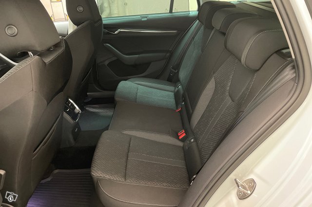 Skoda Octavia 9