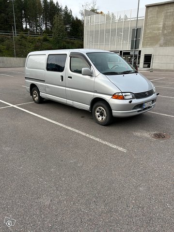 Toyota Hiace, kuva 1