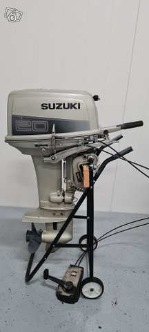 Suzuki Dt20
