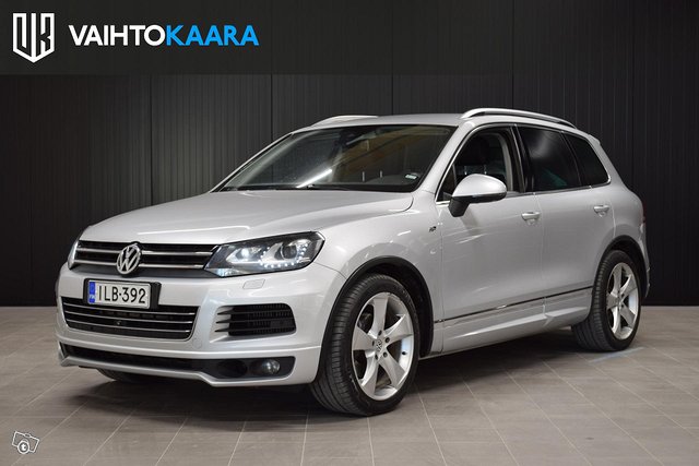 Volkswagen Touareg 1