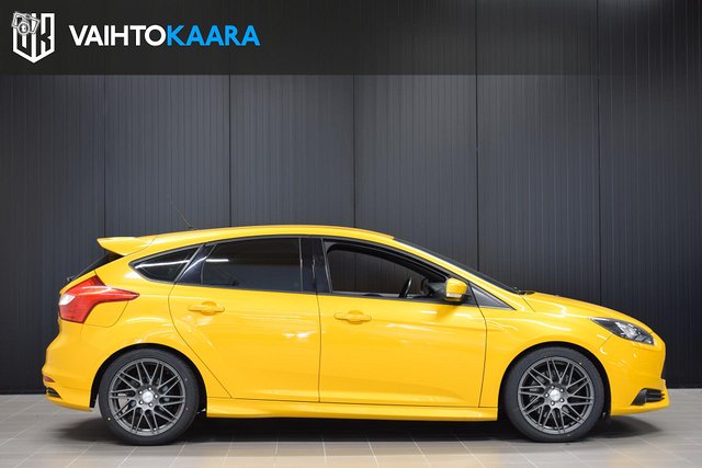 Ford Focus 7