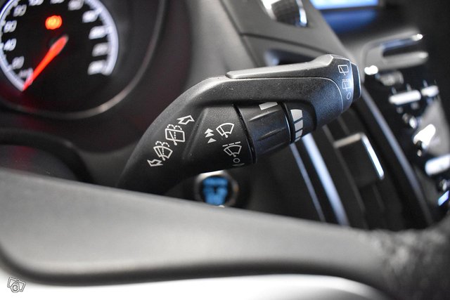 Ford Focus 21