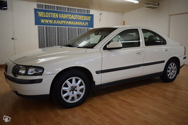Volvo S60