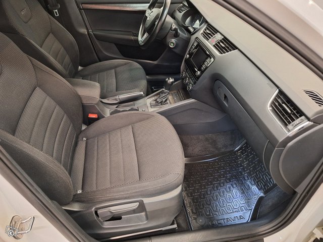 Skoda Octavia 8