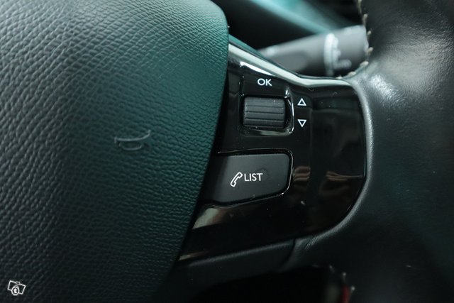Peugeot 308 16