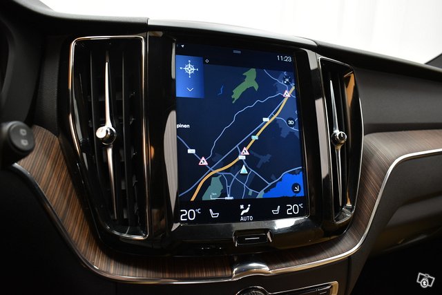 Volvo XC60 20