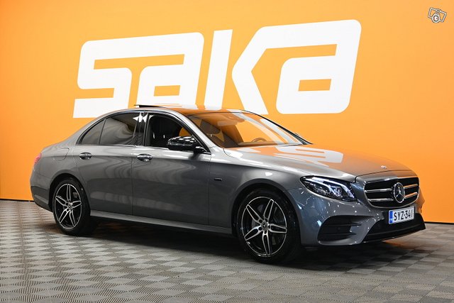 Mercedes-Benz E, kuva 1