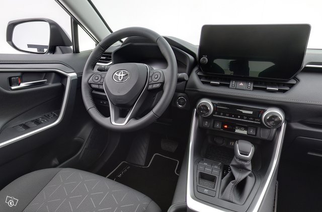 Toyota RAV4 12