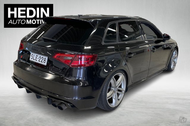 AUDI S3 2