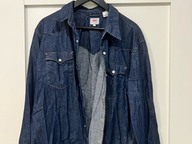 Levis farkkupaita, Vaatteet ja kengät, Seinäjoki, Tori.fi Levis farkkupaita, Vaatteet ja kengät, Seinäjoki, Tori.fi