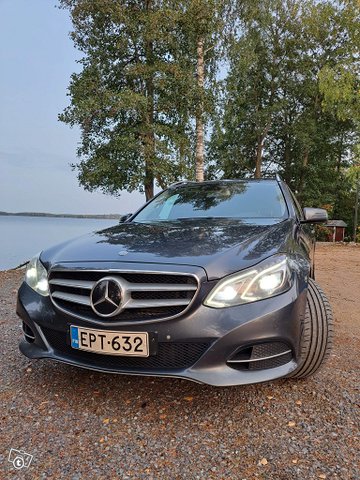Mercedes-Benz E-sarja 1