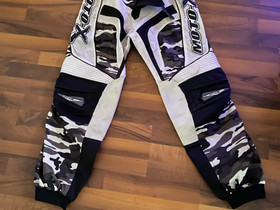 Crossihousut, paita ja polkkarit, Muu urheilu ja ulkoilu, Urheilu ja ulkoilu, Imatra, Tori.fi Crossihousut, paita ja polkkarit, Muu urheilu ja ulkoilu, Urheilu ja ulkoilu, Imatra, Tori.fi