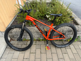 Trek Roscoe 8 18,5/M, Maastopyörät, Polkupyörät ja pyöräily, Pirkkala, Tori.fi Trek Roscoe 8 18,5/M, Maastopyörät, Polkupyörät ja pyöräily, Pirkkala, Tori.fi