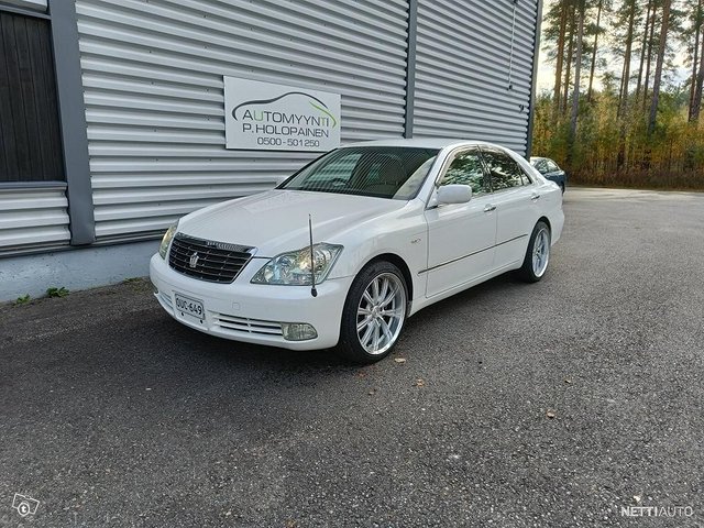 Toyota Crown, kuva 1