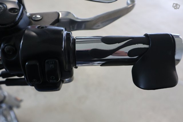 Harley-Davidson Softail 18