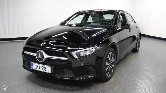 Mercedes-Benz A, kuva 1