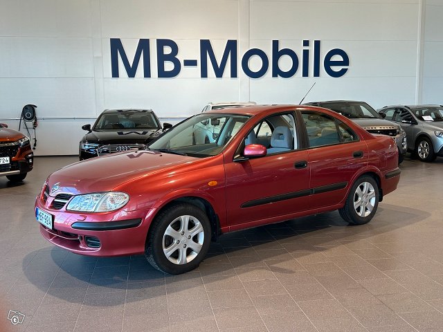 NISSAN Almera