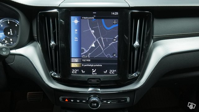 Volvo XC60 6