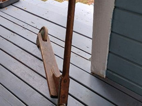 VINTAGE PUINEN POTKULAUTA aikuisten koko, Muu keräily, Keräily, Rääkkylä, Tori.fi VINTAGE PUINEN POTKULAUTA aikuisten koko, Muu keräily, Keräily, Rääkkylä, Tori.fi