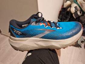 Brooks Caldera 6, 44.5 koko, Juoksu ja lenkkeily, Urheilu ja ulkoilu, Jyväskylä, Tori.fi Brooks Caldera 6, 44.5 koko, Juoksu ja lenkkeily, Urheilu ja ulkoilu, Jyväskylä, Tori.fi