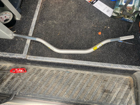 Pro taper high, Moottoripyörän varaosat ja tarvikkeet, Mototarvikkeet ja varaosat, Sastamala, Tori.fi Pro taper high, Moottoripyörän varaosat ja tarvikkeet, Mototarvikkeet ja varaosat, Sastamala, Tori.fi