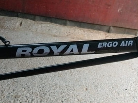 Royal hiittikärryt, Satulat ja varusteet, Hevoset ja hevosurheilu, Kajaani, Tori.fi Royal hiittikärryt, Satulat ja varusteet, Hevoset ja hevosurheilu, Kajaani, Tori.fi