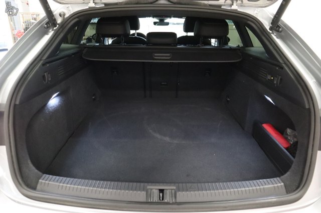 VOLKSWAGEN ARTEON 10