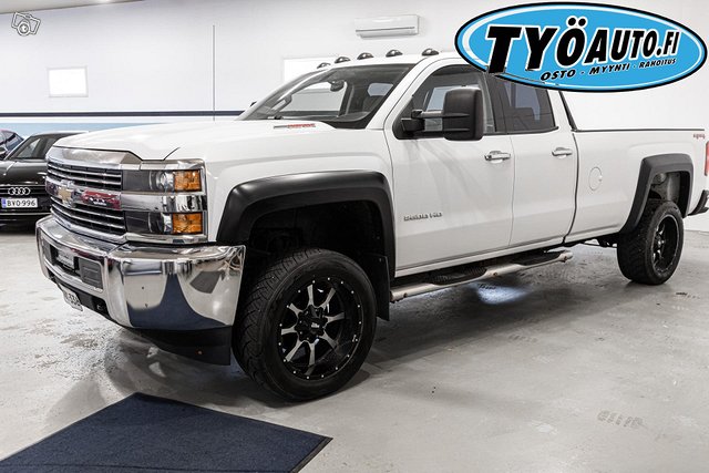 Chevrolet Silverado 5