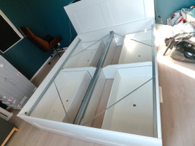 Ikea bad frame, Sängyt ja makuuhuone, Sisustus ja huonekalut, Helsinki, Tori.fi Ikea bad frame, Sängyt ja makuuhuone, Sisustus ja huonekalut, Helsinki, Tori.fi