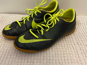 Nike Mercurial futsal-/sisäpelikengät koko 36, Jalkapallo, Urheilu ja ulkoilu, Helsinki, Tori.fi Nike Mercurial futsal-/sisäpelikengät koko 36, Jalkapallo, Urheilu ja ulkoilu, Helsinki, Tori.fi