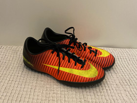 Nike Mercurial turf koko 36, Jalkapallo, Urheilu ja ulkoilu, Helsinki, Tori.fi Nike Mercurial turf koko 36, Jalkapallo, Urheilu ja ulkoilu, Helsinki, Tori.fi