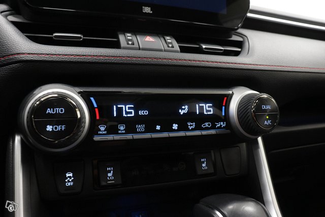 TOYOTA RAV4 PLUG-IN 20