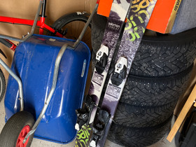Salomon threat 141 cm, Laskettelu ja lautailu, Urheilu ja ulkoilu, Kotka, Tori.fi Salomon threat 141 cm, Laskettelu ja lautailu, Urheilu ja ulkoilu, Kotka, Tori.fi