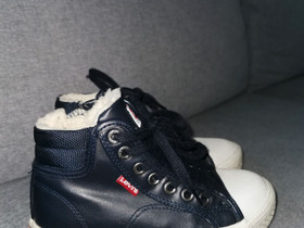 Levi's karvatennarit, Lastenvaatteet ja kengät, Oulu, Tori.fi Levi's karvatennarit, Lastenvaatteet ja kengät, Oulu, Tori.fi