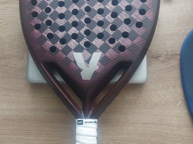 Volt V950 padelmaila, Pallopelit, Urheilu ja ulkoilu, Varkaus, Tori.fi Volt V950 padelmaila, Pallopelit, Urheilu ja ulkoilu, Varkaus, Tori.fi