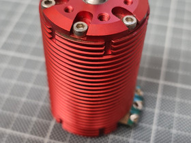 Trackstar 1900kv 1/8 sensored moottori, Pelit ja muut harrastukset, Kotka, Tori.fi Trackstar 1900kv 1/8 sensored moottori, Pelit ja muut harrastukset, Kotka, Tori.fi