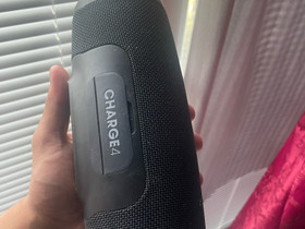 Jbl charge 4, Audio ja musiikkilaitteet, Viihde-elektroniikka, Vantaa, Tori.fi Jbl charge 4, Audio ja musiikkilaitteet, Viihde-elektroniikka, Vantaa, Tori.fi