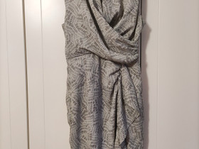 H&M cocktailmekko, Vaatteet ja kengät, Kemi, Tori.fi H&M cocktailmekko, Vaatteet ja kengät, Kemi, Tori.fi