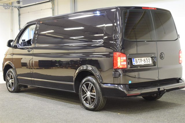 VOLKSWAGEN Transporter 5