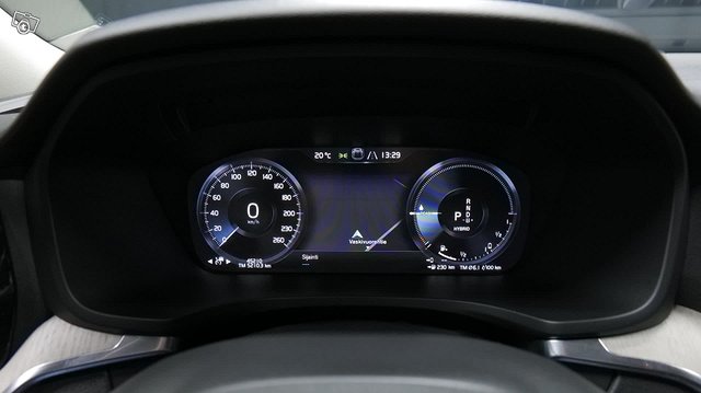 Volvo V60 5