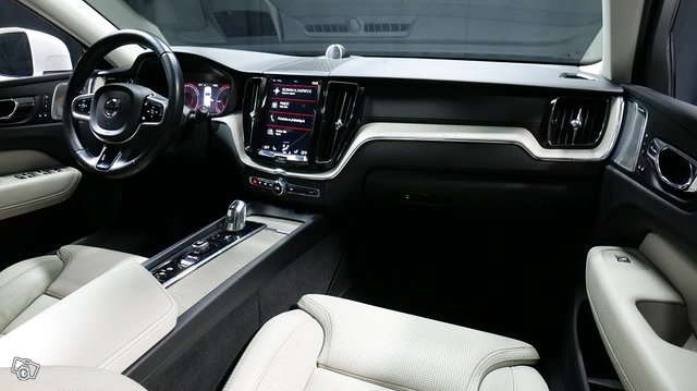 Volvo XC60 17