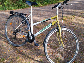 Naisten hybridipyörä 28", Hybridipyörät, Polkupyörät ja pyöräily, Kuopio, Tori.fi Naisten hybridipyörä 28", Hybridipyörät, Polkupyörät ja pyöräily, Kuopio, Tori.fi